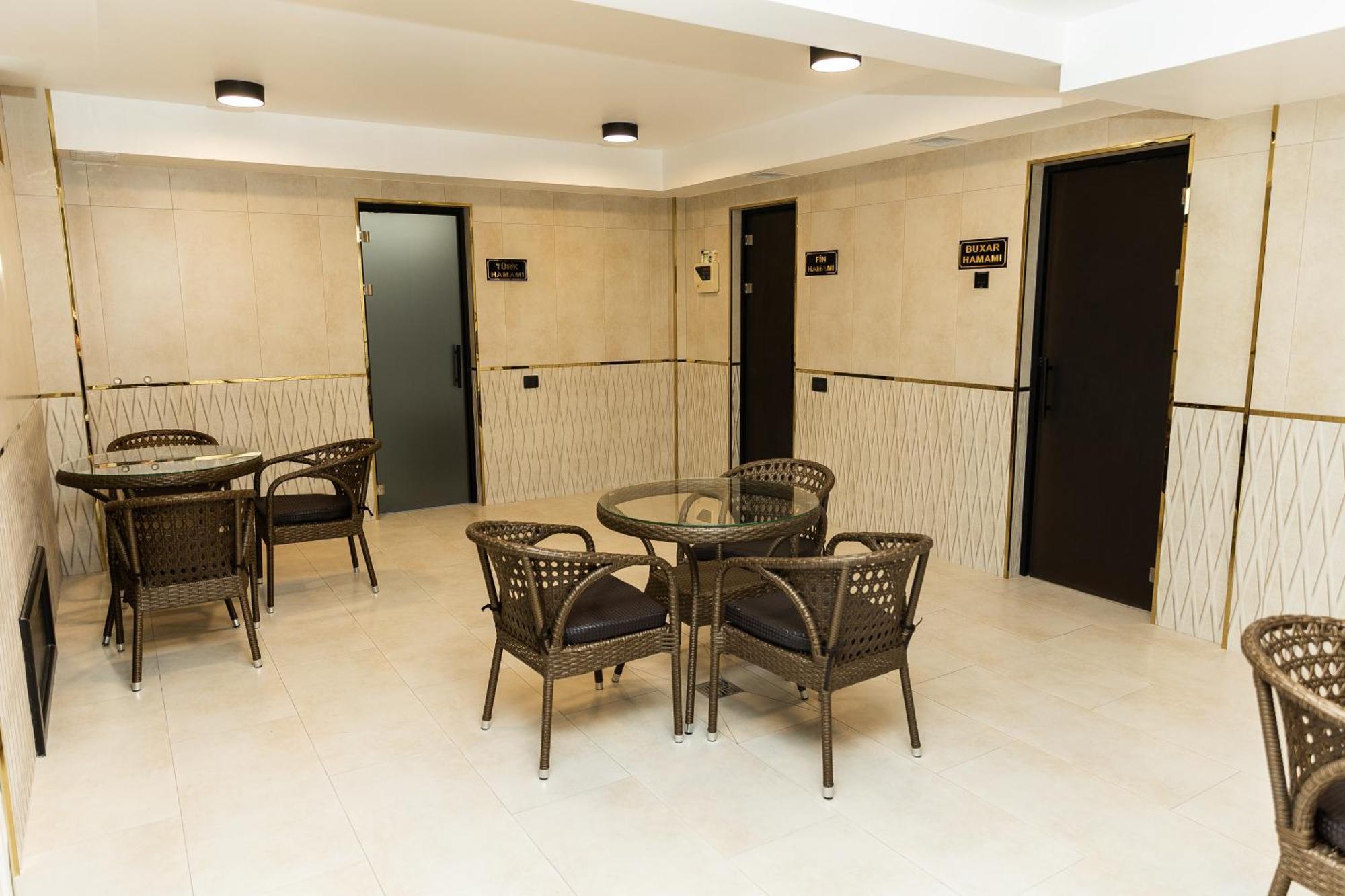 Leon Hotel Spa 占贾 外观 照片