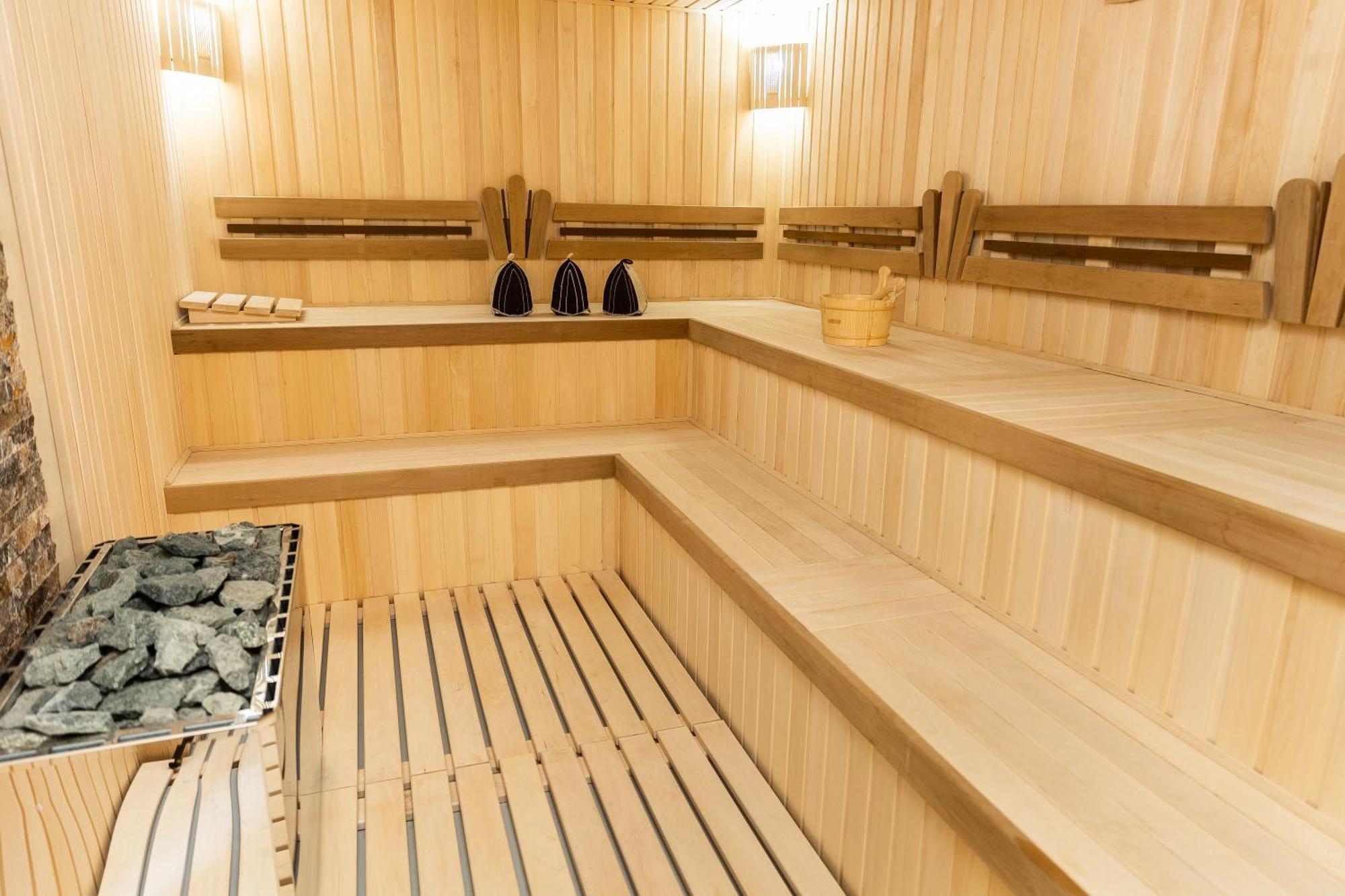 Leon Hotel Spa 占贾 外观 照片